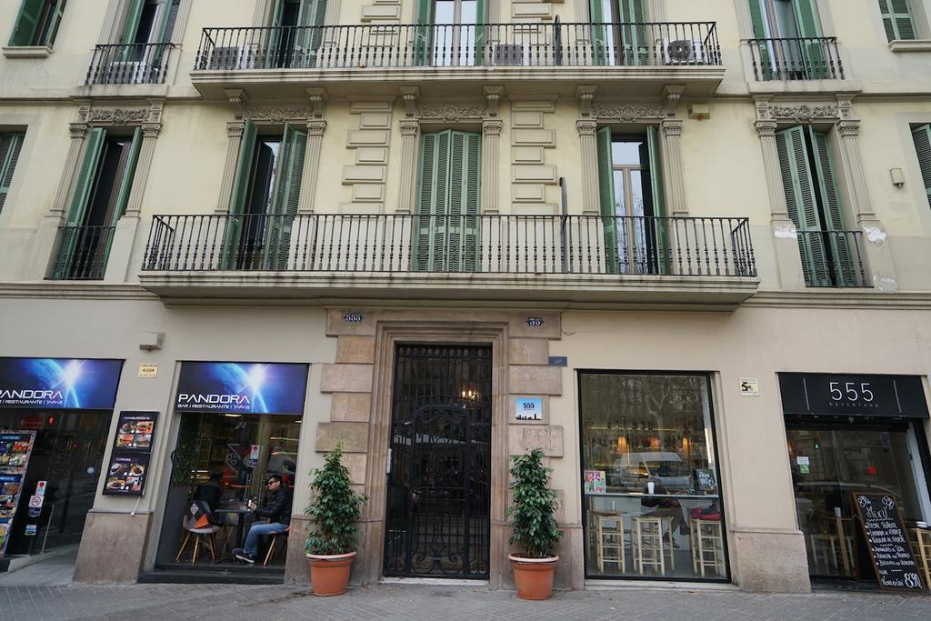 555 Apartments Bcn Barcelona Exterior photo